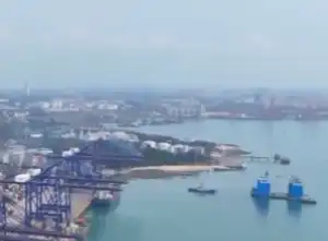 北邮团队颠覆认知：水下螺旋桨正转反转竟都让物体后退