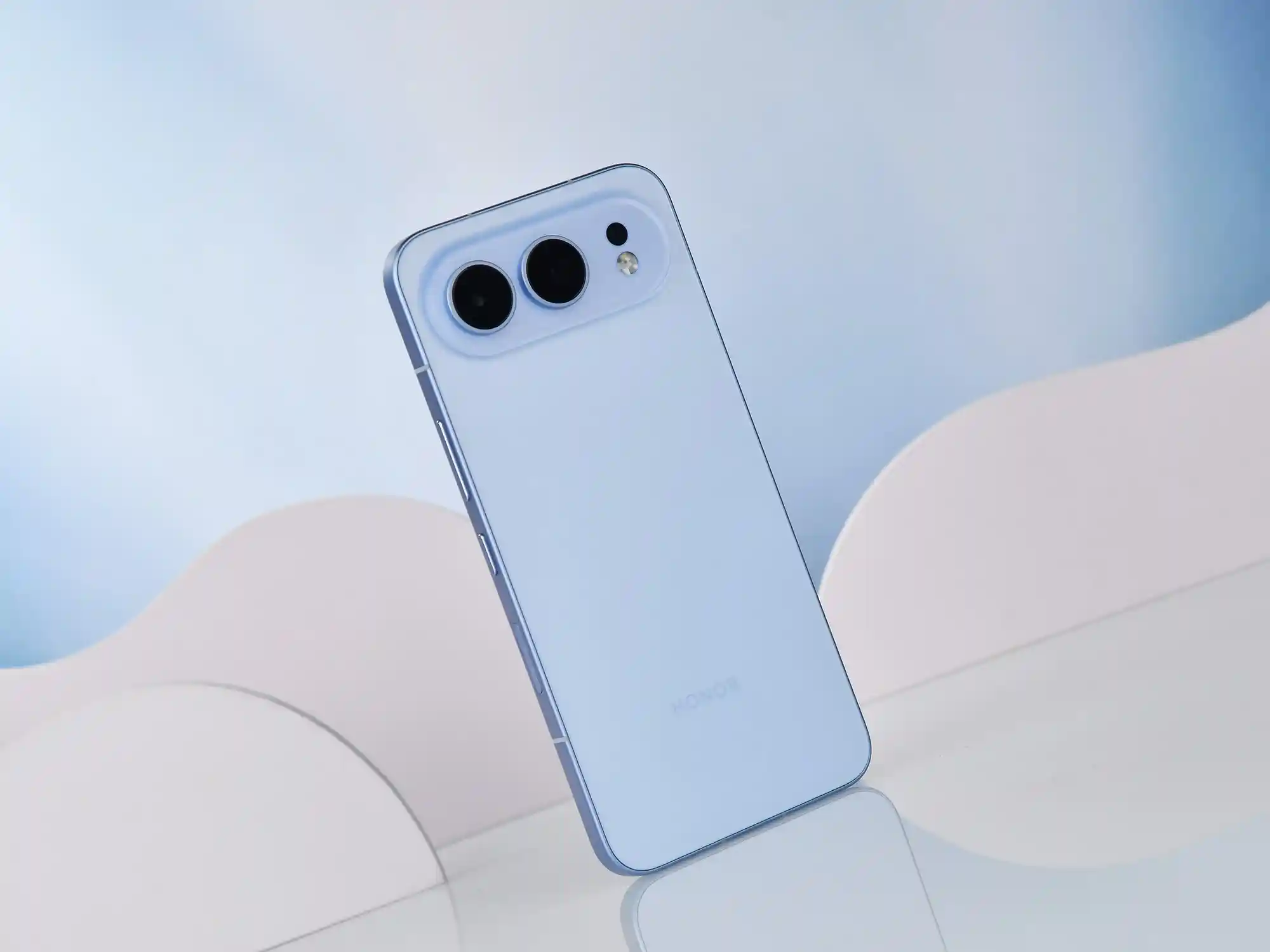 荣耀500元档王者手机，2000元内谁更值得买？