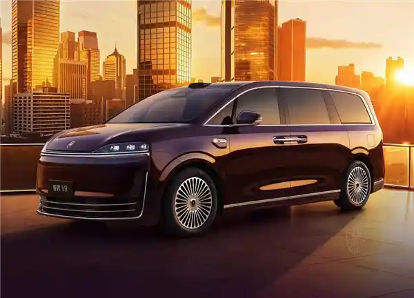 赵长江放话：智界V9三年内无人能敌